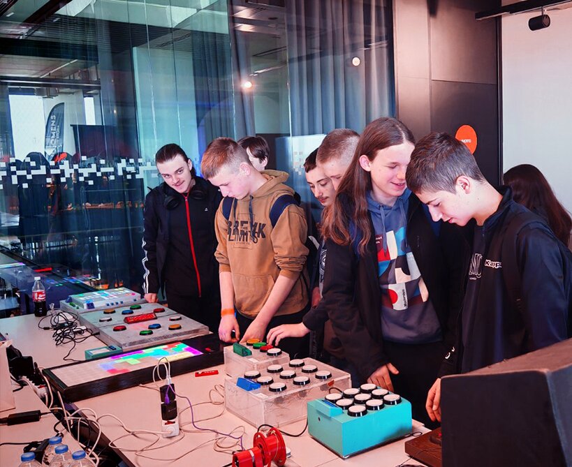 stemi_škole_carousel_8